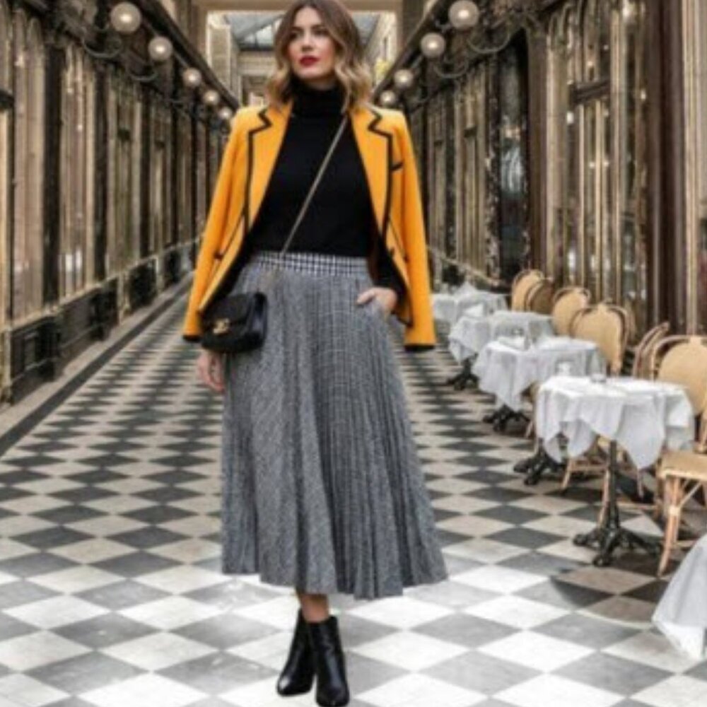 MSGM Pleated Houndstooth Midi Skirt US 4, IT 40 Made in Italy Black Orange